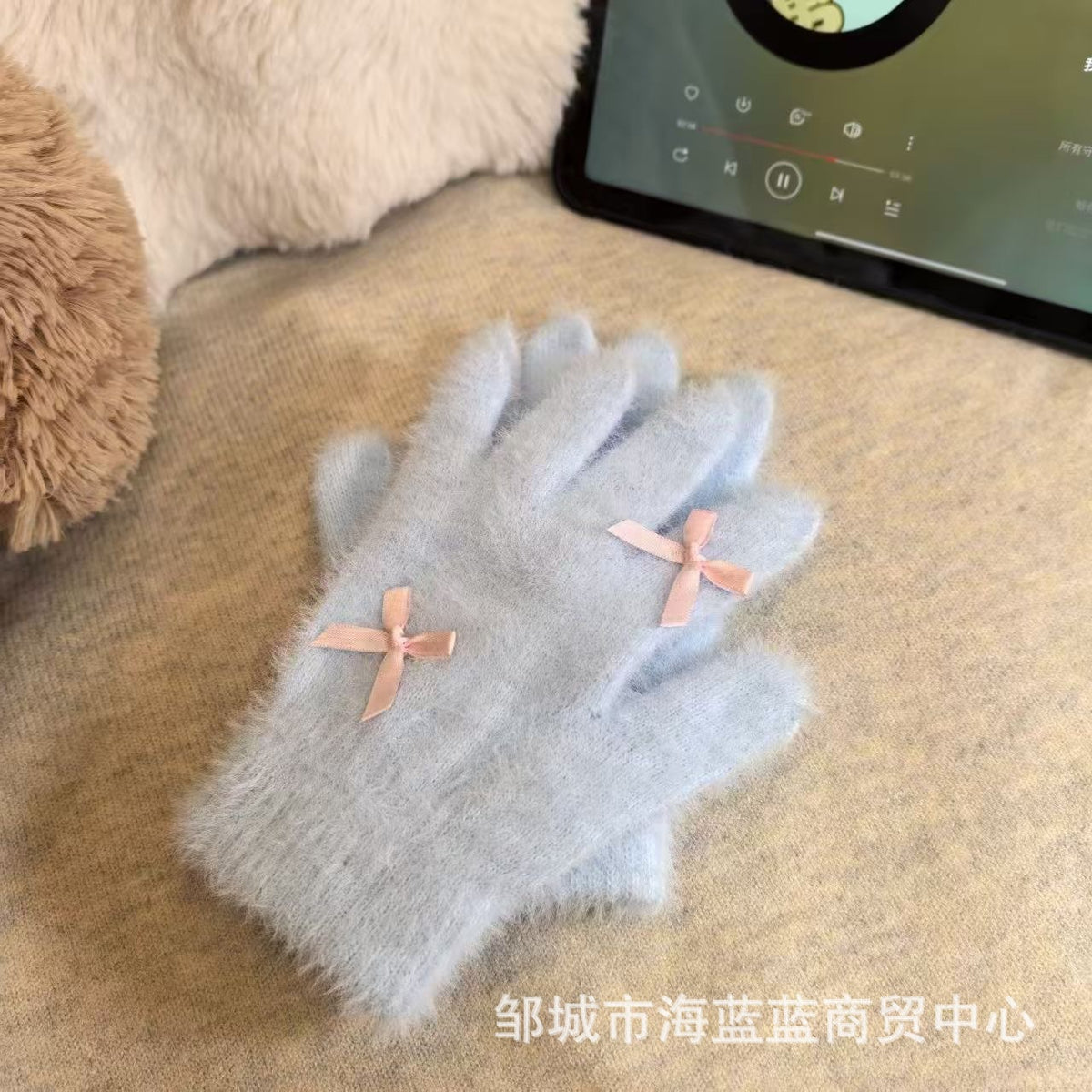 小红书同款kt猫手套带钻带水钻猫咪装饰手套冬季保暖水貂毛可爱学